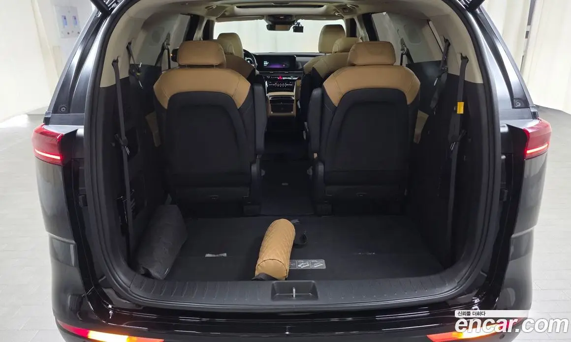 Kia Carnival 2021 2.2 автомат (гидро), фото 23