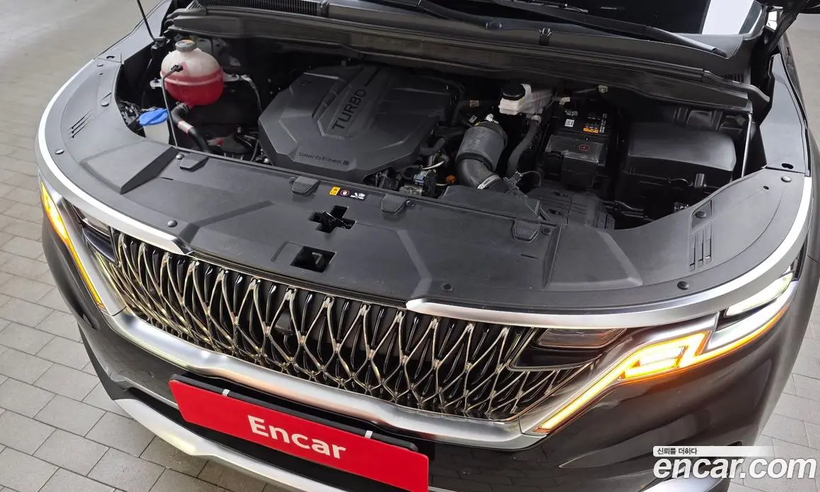 Kia Carnival 2021 2.2 автомат (гидро), фото 5