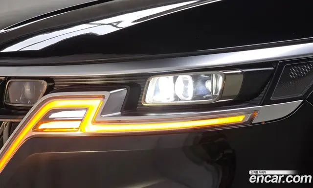 Kia Carnival 2021 2.2 автомат (гидро), миниатюра 7