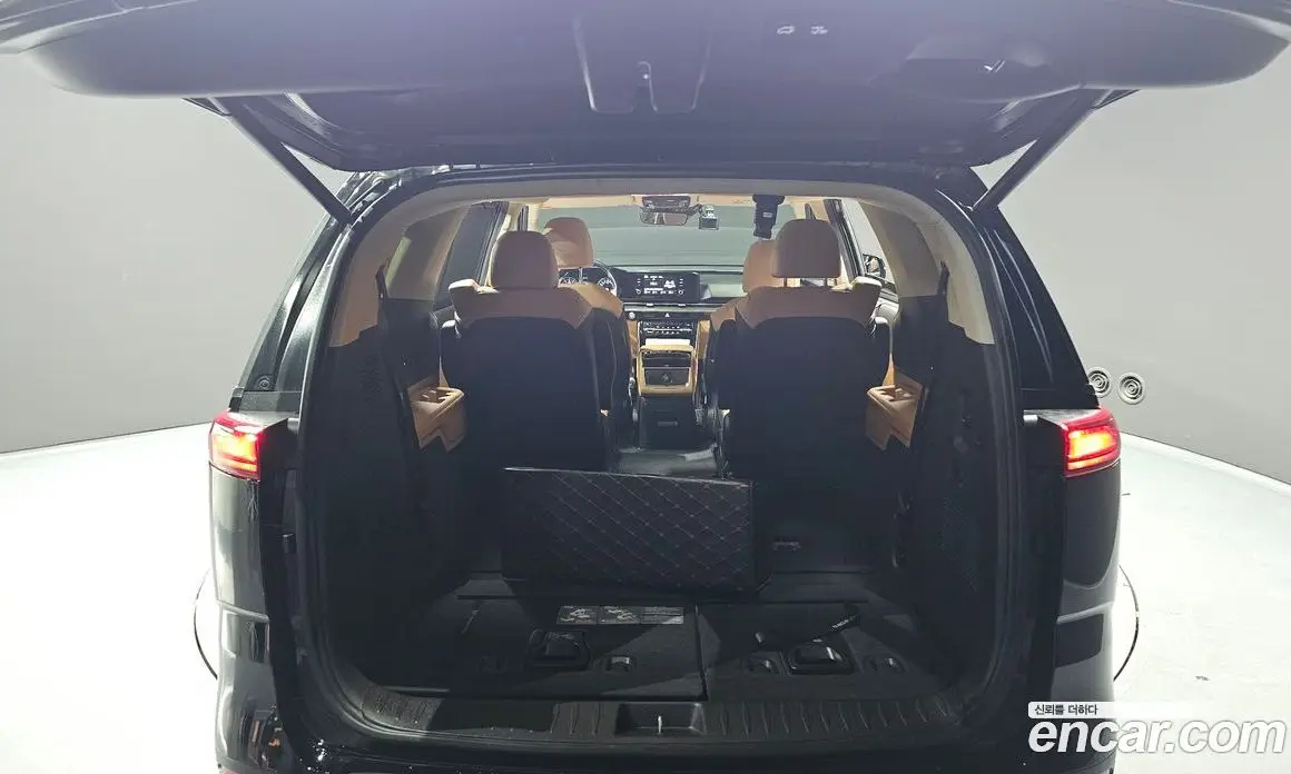 Kia Carnival 2022 3.5 автомат (гидро), фото 26