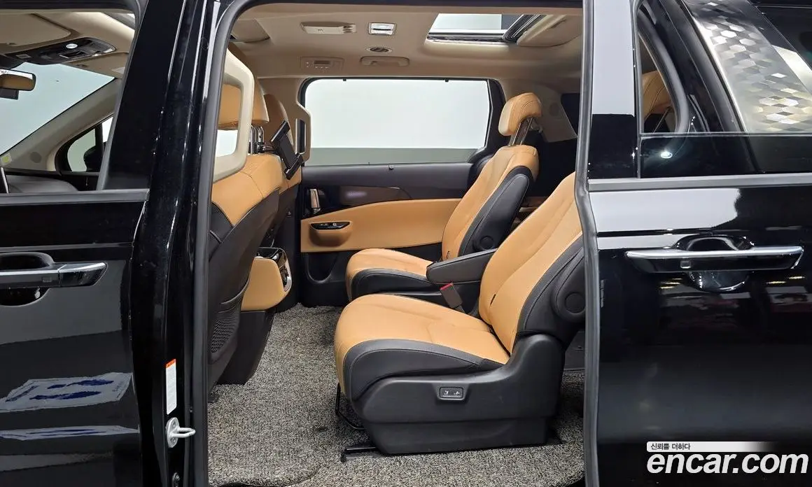 Kia Carnival 2022 3.5 автомат (гидро), фото 12