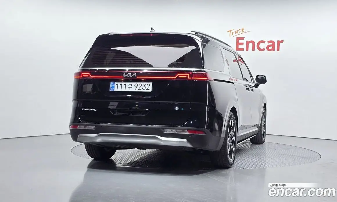 Kia Carnival 2022 3.5 автомат (гидро), фото 4