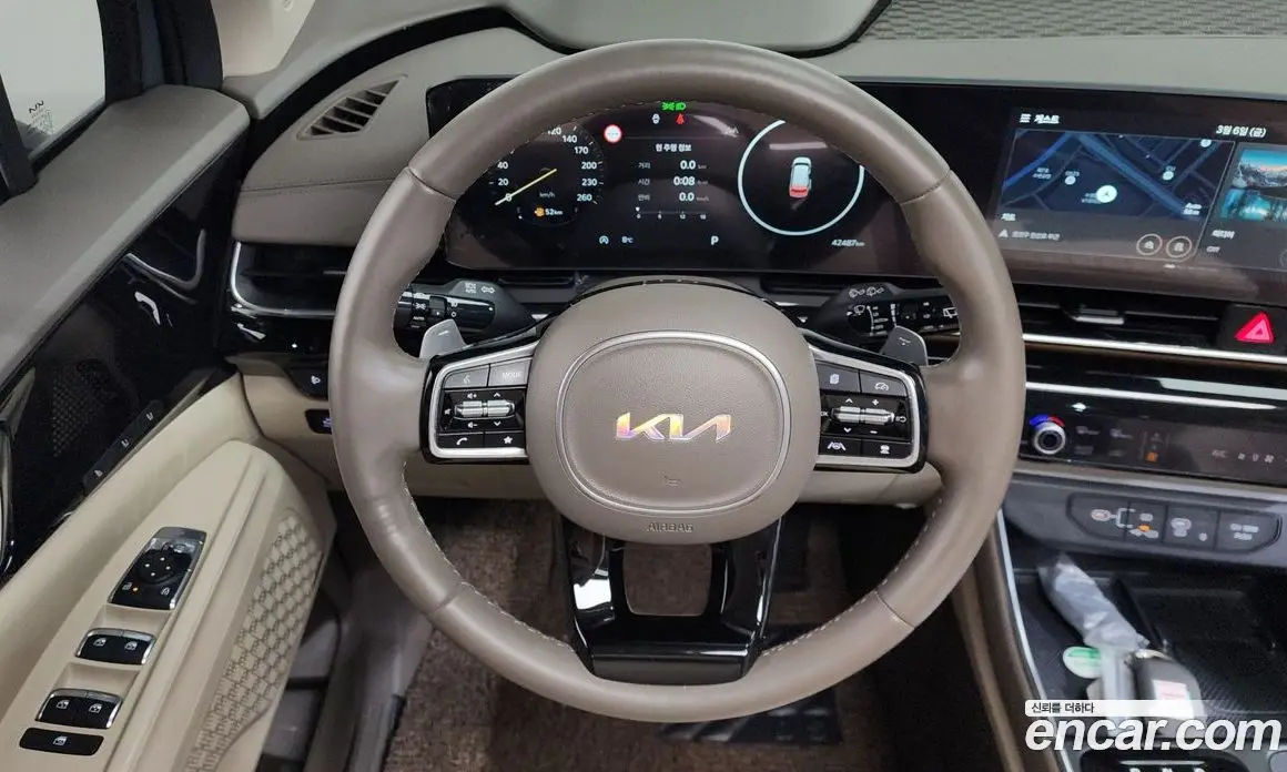 Kia Carnival 2024 2.2 автомат (гидро), фото 13