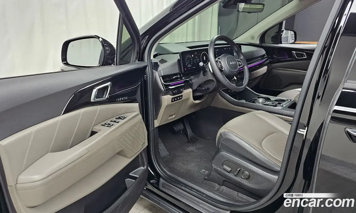 Kia Carnival 2024 1.6 автомат (гидро), фото 13