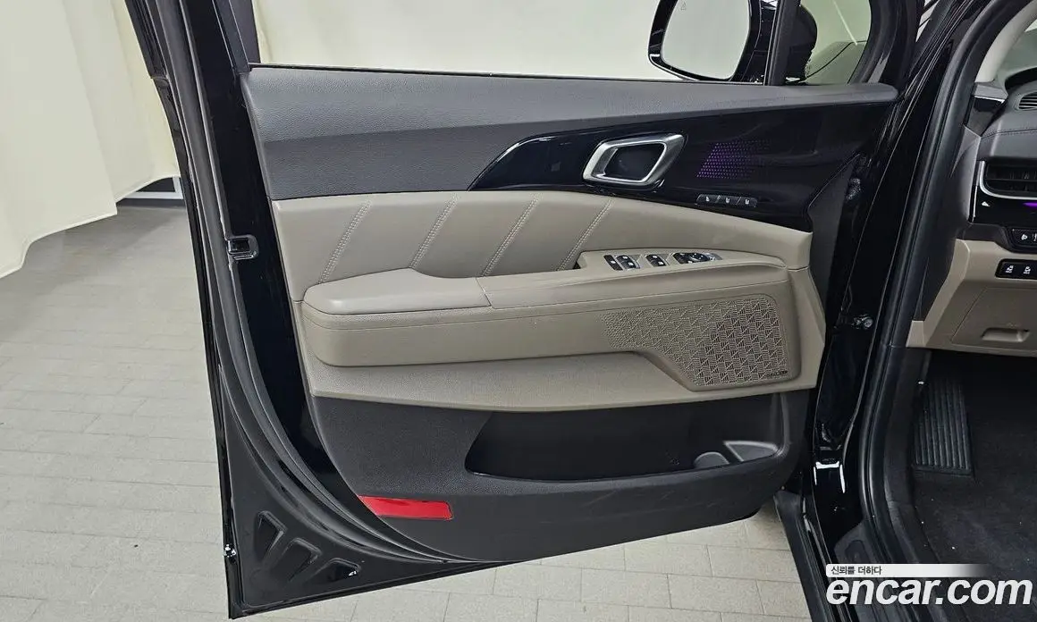 Kia Carnival 2024 1.6 автомат (гидро), фото 14