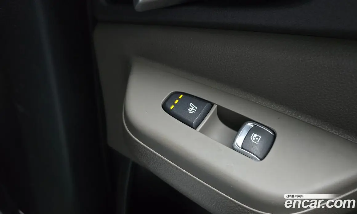 Kia Carnival 2025 1.6 автомат (гидро), фото 17