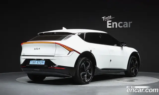Kia EV6 2022 1.1 автомат (гидро), миниатюра 2