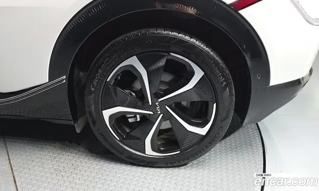 Kia EV6 2022 1.1 автомат (гидро), миниатюра 7