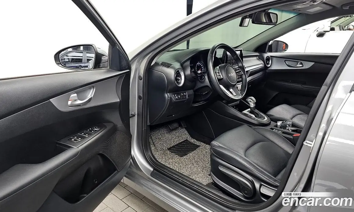 Kia K3 2022 1.6 автомат (гидро), фото 10