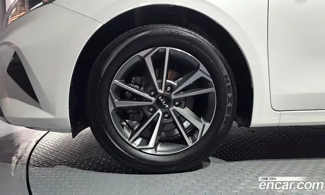 Kia K3 2022 1.6 автомат (гидро), миниатюра 5