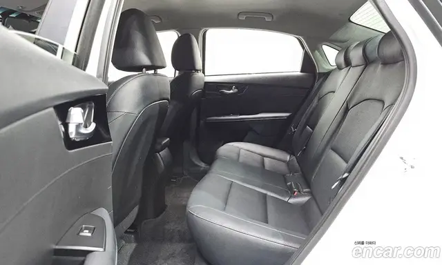 Kia K3 2024 1.6 автомат (гидро), миниатюра 11