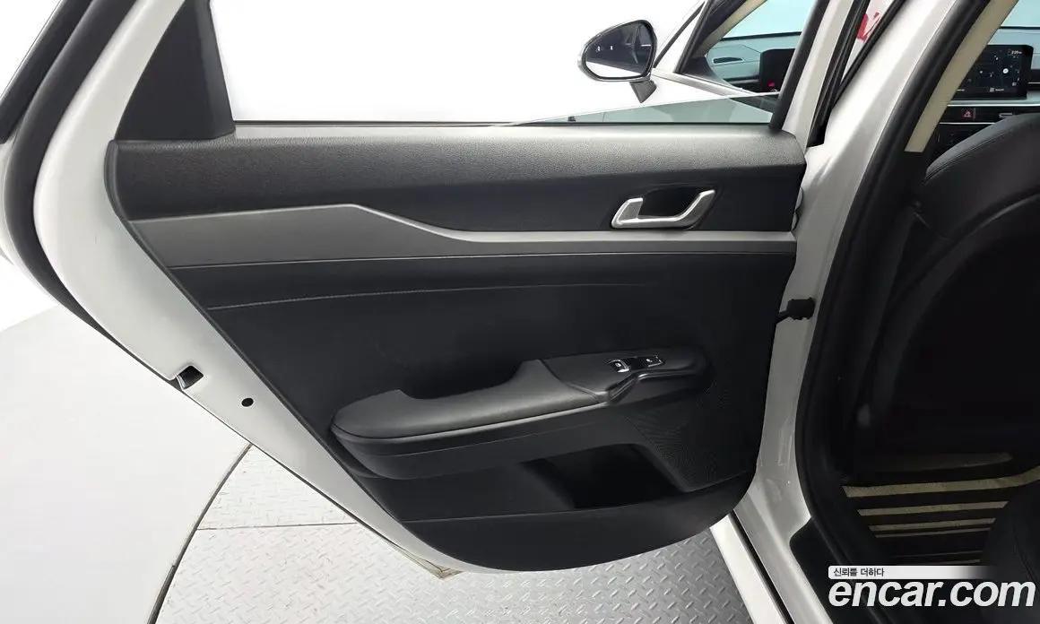 Kia K5 (Optima) 2025 2.0 автомат (гидро), фото 15