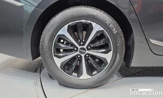 Kia K8 2025 1.6 автомат (гидро), миниатюра 7