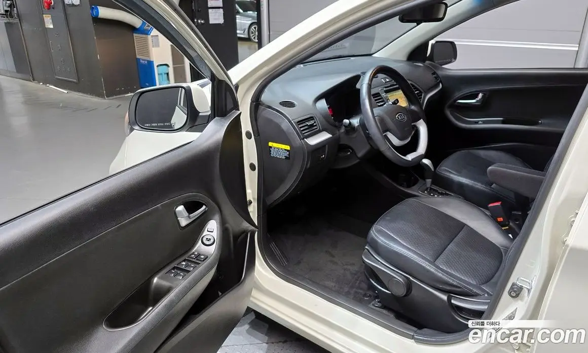 Kia Morning 2012 1.0 автомат (гидро), фото 13