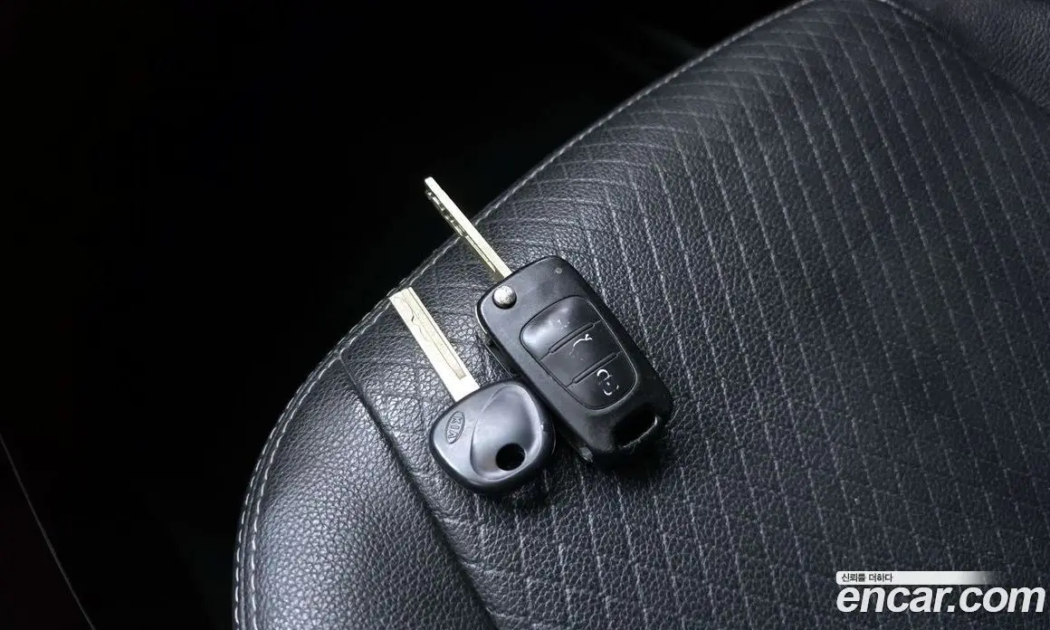 Kia Morning 2012 1.0 автомат (гидро), фото 28