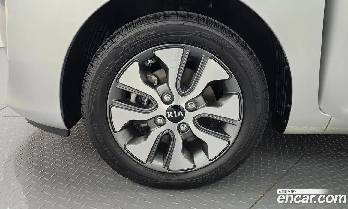 Kia Morning 2016 1.0 автомат (гидро), фото 5