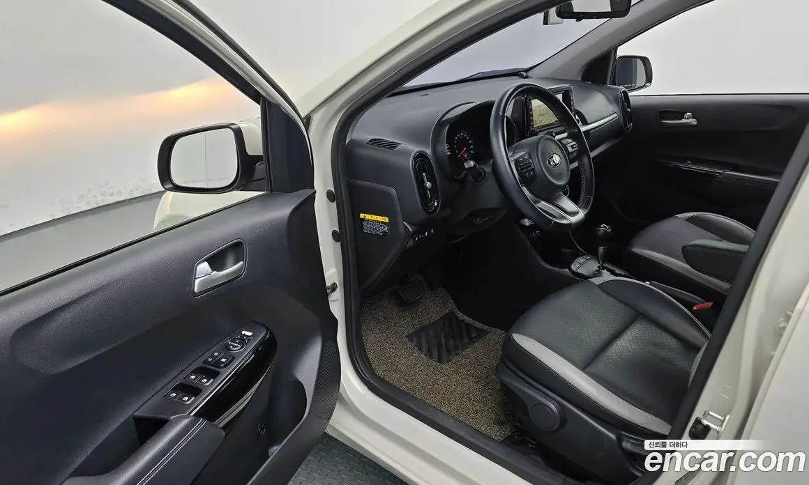 Kia Morning 2018 1.0 автомат (гидро), фото 13