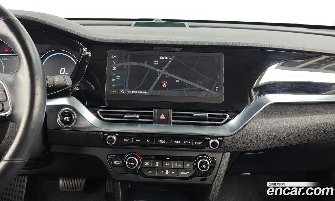 Kia Niro 2022 0.2 автомат (гидро), фото 20