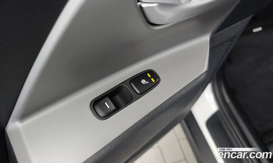 Kia Niro 2022 0.2 автомат (гидро), фото 25