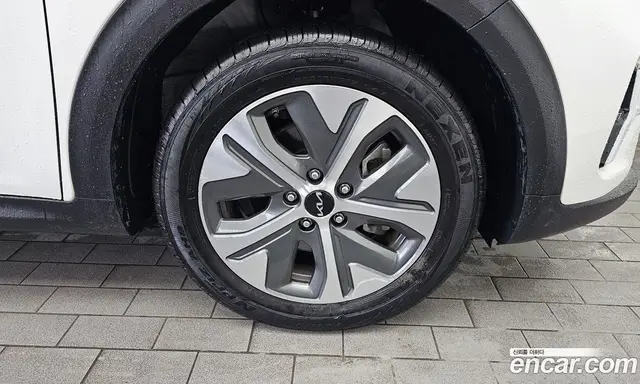 Kia Niro 2022 0.2 автомат (гидро), миниатюра 7