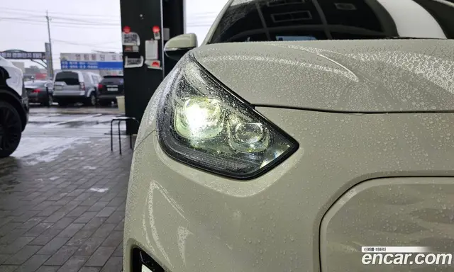 Kia Niro 2022 0.2 автомат (гидро), миниатюра 8