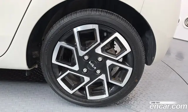 Kia Ray 2023 1.0 автомат (гидро), миниатюра 5