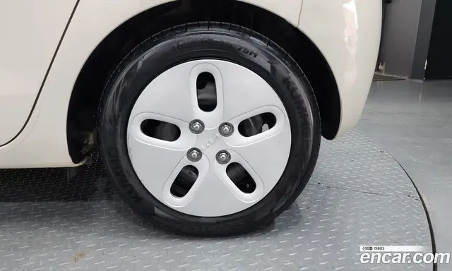 Kia Ray 2025 1.0 автомат (гидро), миниатюра 7