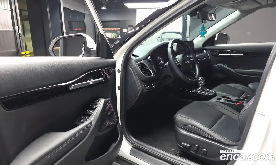 Kia Seltos 2022 1.6 автомат (гидро), фото 13