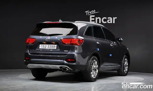 Kia Sorento 2019 2.0 автомат (гидро), миниатюра 2