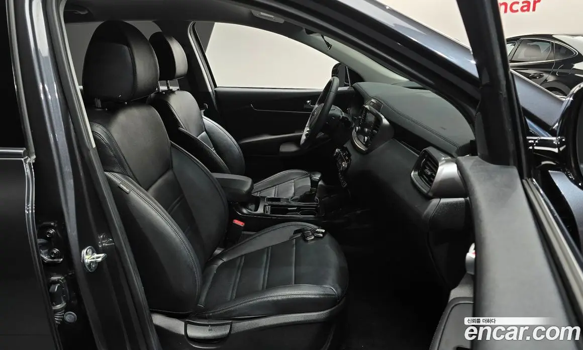 Kia Sorento 2019 2.0 автомат (гидро), фото 16