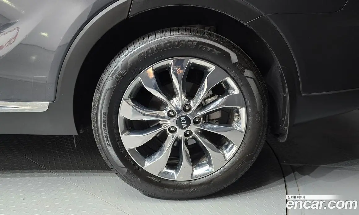 Kia Sorento 2019 2.0 автомат (гидро), фото 7
