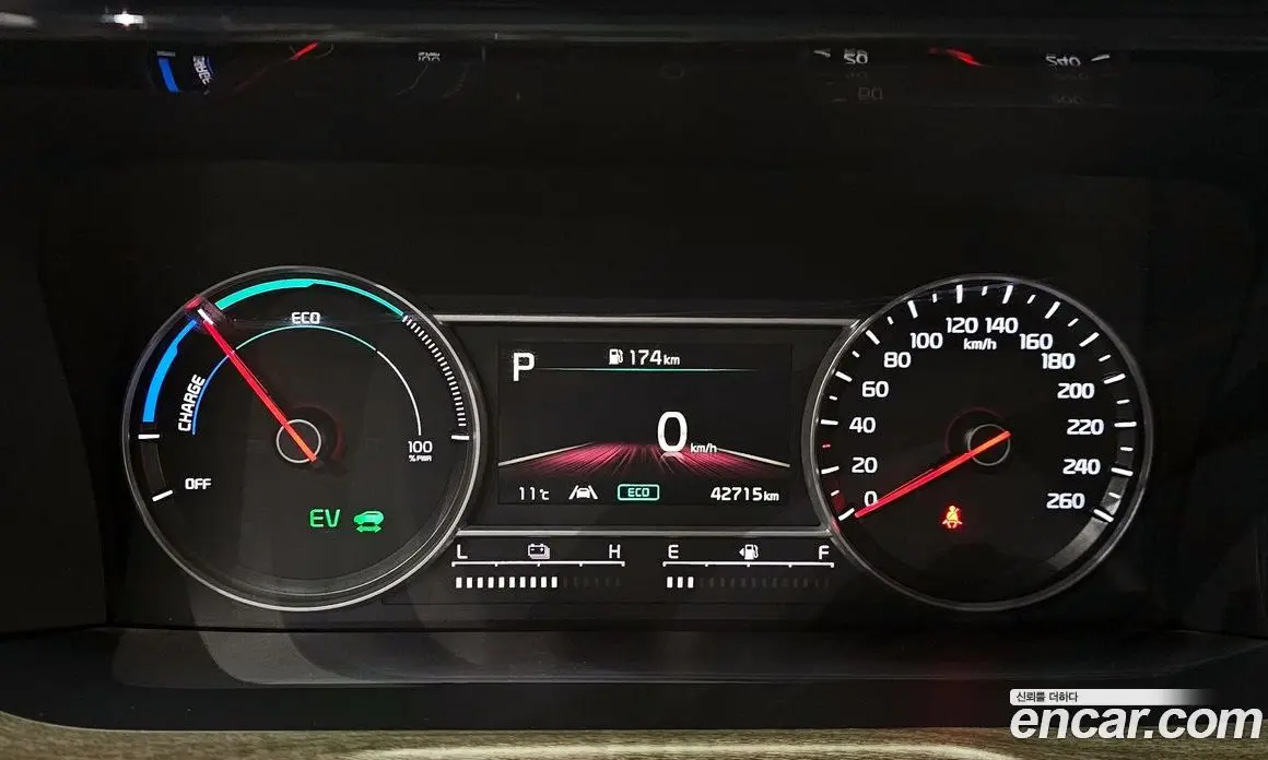 Kia Sorento 2022 1.6 автомат (гидро), фото 8