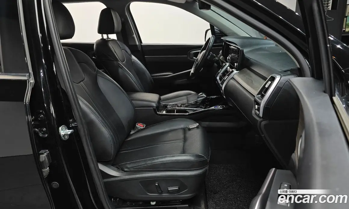 Kia Sorento 2022 2.2 автомат (гидро), фото 16