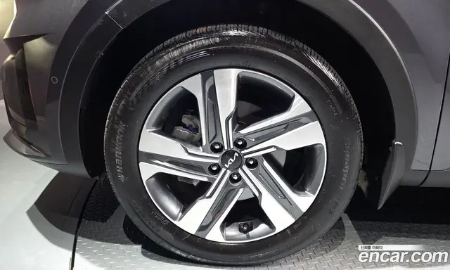 Kia Sorento 2022 1.6 автомат (гидро), миниатюра 5 Kia Sorento 2022 1.6 автомат (гидро), миниатюра 5