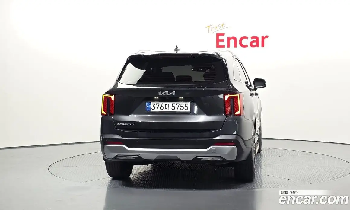 Kia Sorento 2023 2.5 автомат (гидро), фото 4