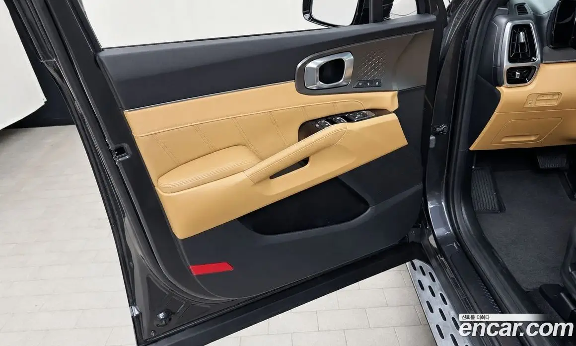 Kia Sorento 2023 1.6 автомат (гидро), фото 13