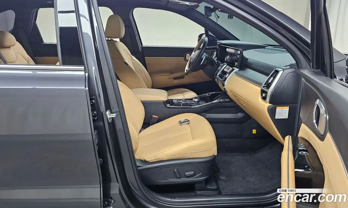 Kia Sorento 2023 1.6 автомат (гидро), фото 15