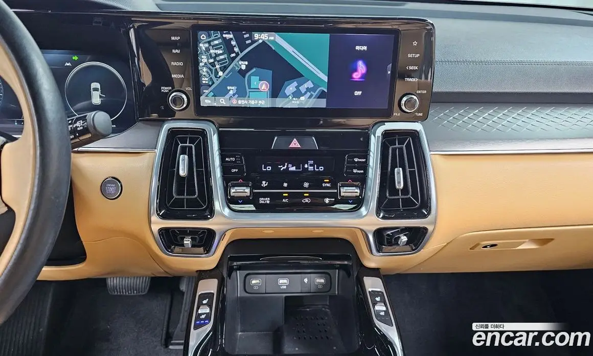 Kia Sorento 2023 1.6 автомат (гидро), фото 17