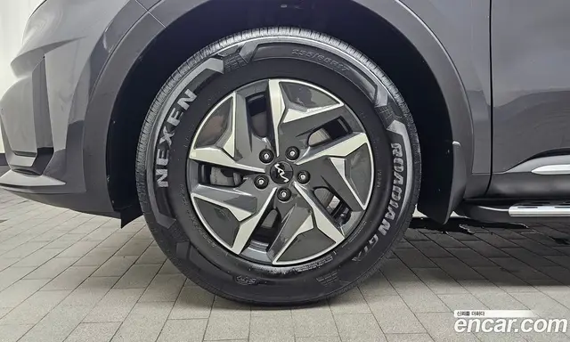 Kia Sorento 2023 1.6 автомат (гидро), миниатюра 4