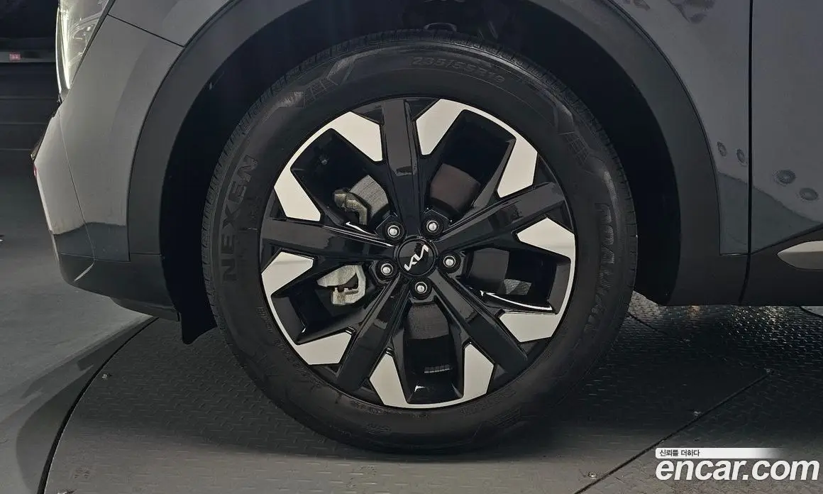 Kia Sportage 2021 1.6 автомат (гидро), фото 4