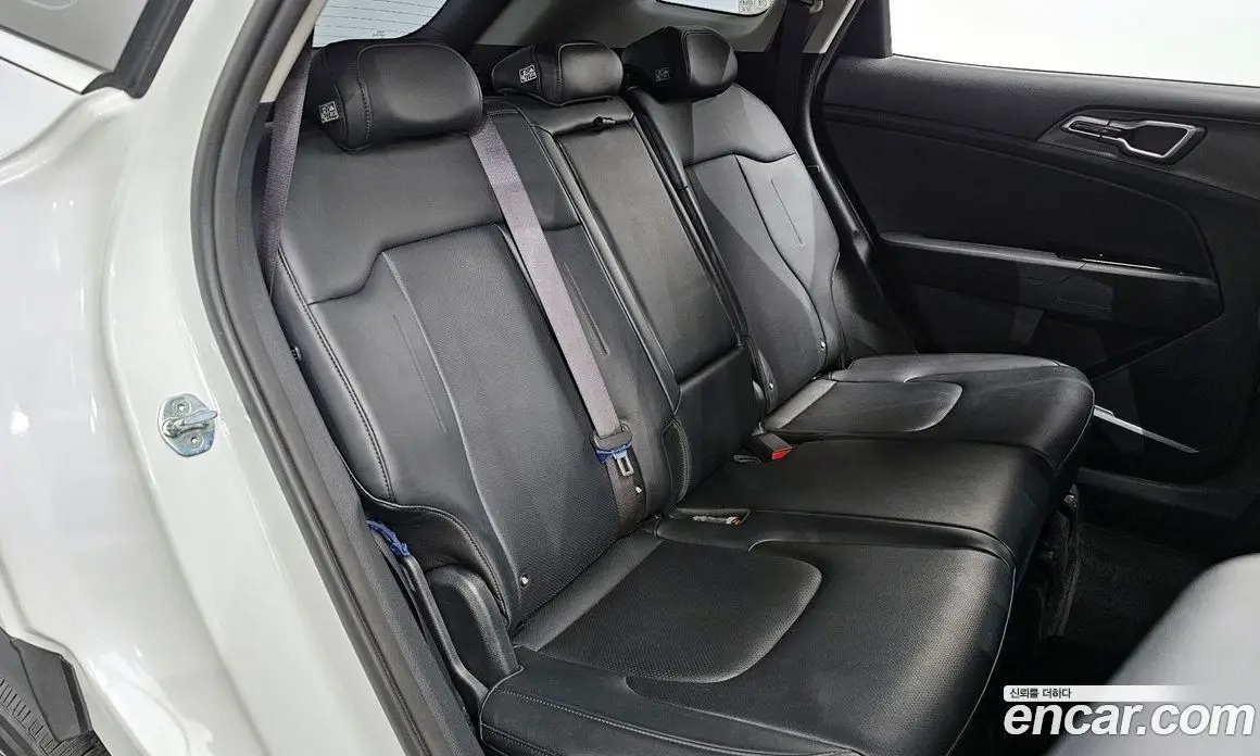 Kia Sportage 2023 1.6 автомат (гидро), фото 12 Kia Sportage 2023 1.6 автомат (гидро), фото 12