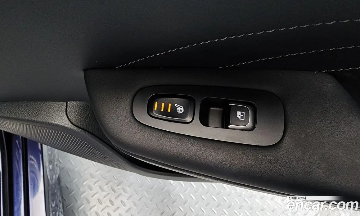 Kia Stinger 2021 2.5 автомат (гидро), фото 19 Kia Stinger 2021 2.5 автомат (гидро), фото 19