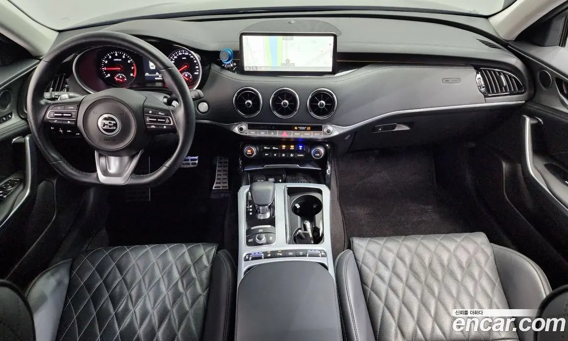 Kia Stinger 2021 2.5 автомат (гидро), фото 7 Kia Stinger 2021 2.5 автомат (гидро), фото 7