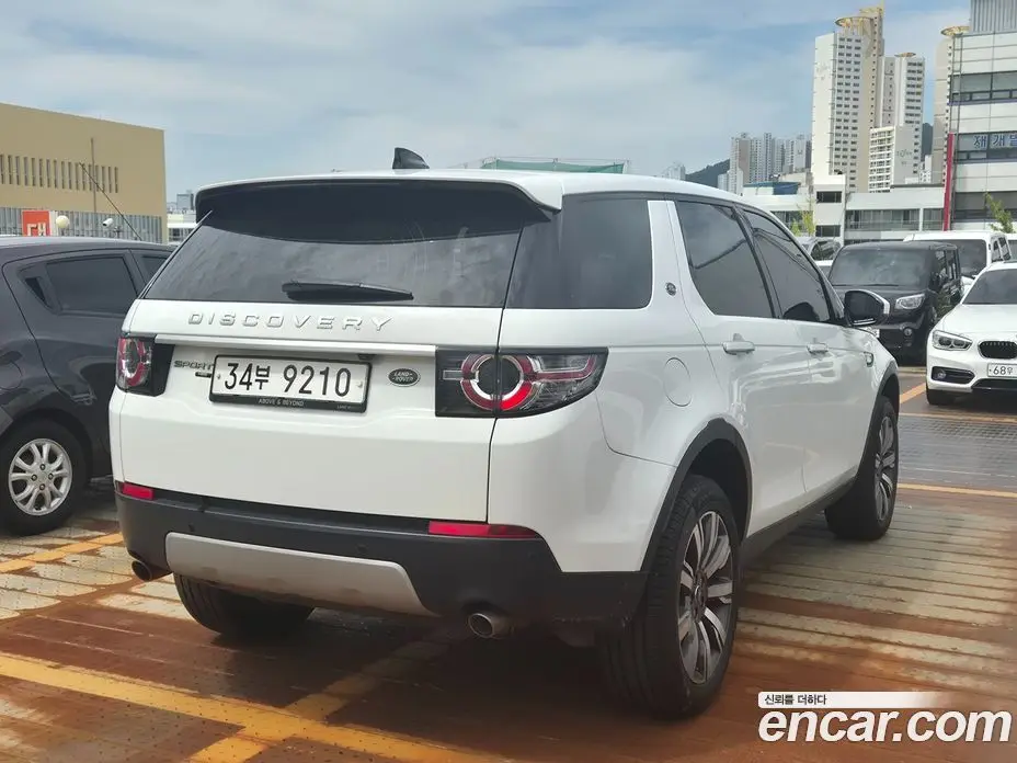Land Rover Discovery Sport 2018 2.0 автомат (гидро), фото 6