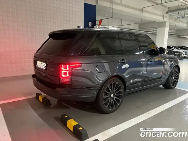 Land Rover Range Rover 2017 5.0 автомат (гидро), миниатюра 2