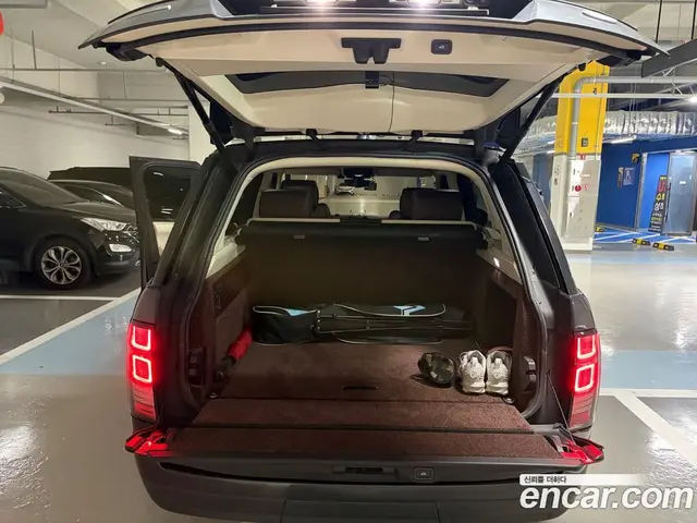 Land Rover Range Rover 2017 5.0 автомат (гидро), миниатюра 11