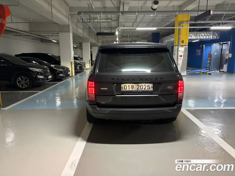 Land Rover Range Rover 2017 5.0 автомат (гидро), фото 4