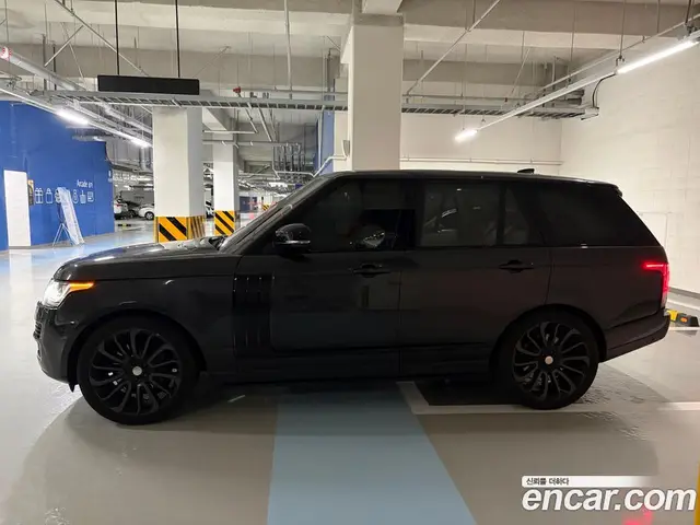 Land Rover Range Rover 2017 5.0 автомат (гидро), миниатюра 5