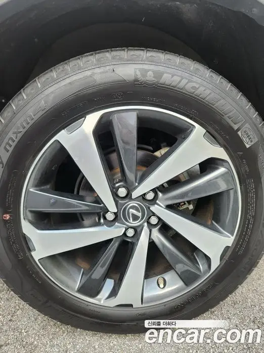 Lexus NX 2021 2.5 автомат (гидро), фото 18