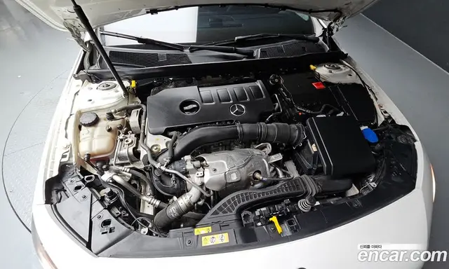 Mercedes-Benz A-Class 2020 2.0 автомат (гидро), миниатюра 5